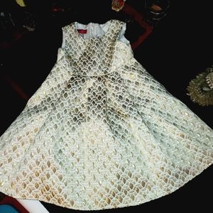 💛Gorgeous Cream & Gold Princess Style Dress Size 4 by Princess Faith💛